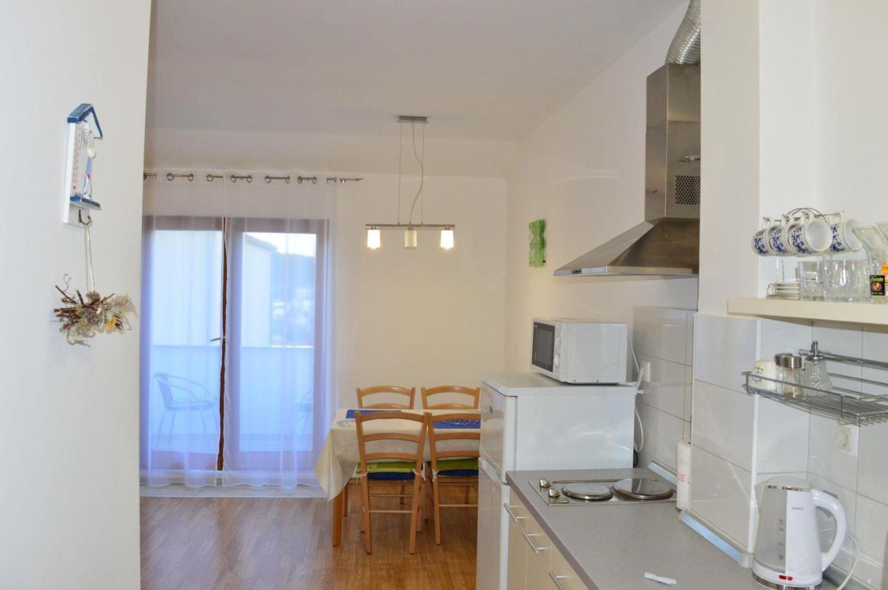 Apartments Vilim Tisno Extérieur photo